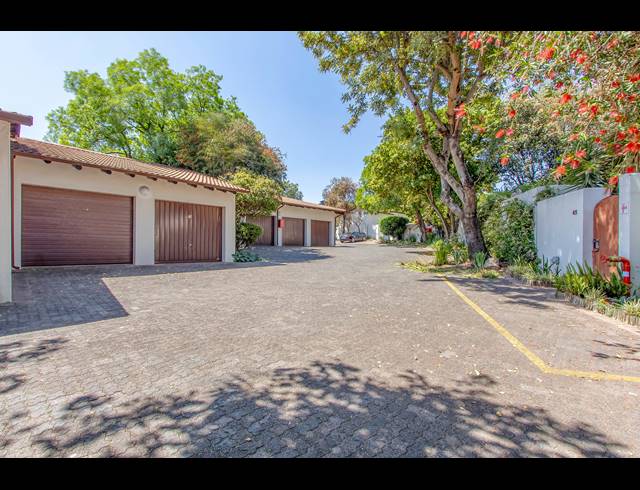 2 BEDROOM DUPLEX SOLD IN BRYANSTON